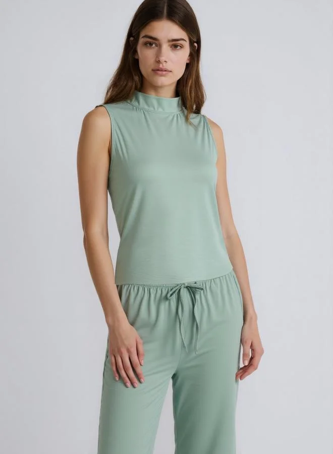 تايك تو طقم بلوزة بلا أكمام وبنطال بيجاما أخضر للنساء